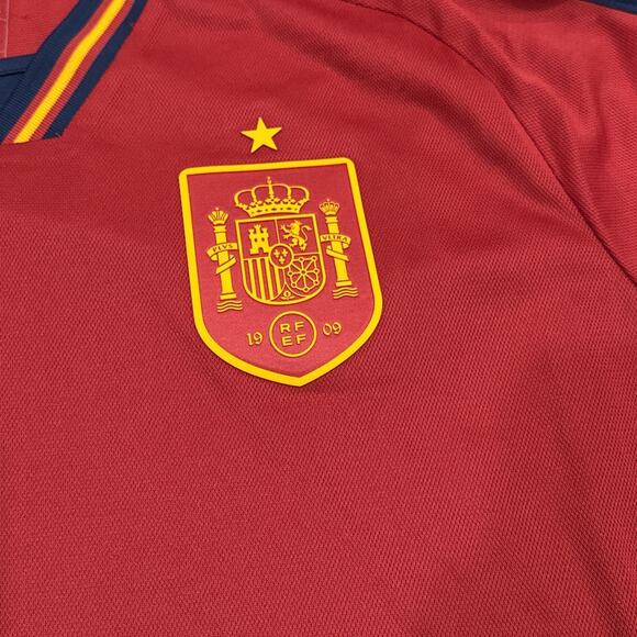 2022/23 Spain Home Jersey adidas Kit Size XL - Picture 2 of 8